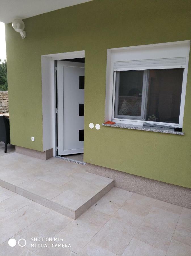 Apartments Nogic Peroj Extérieur photo